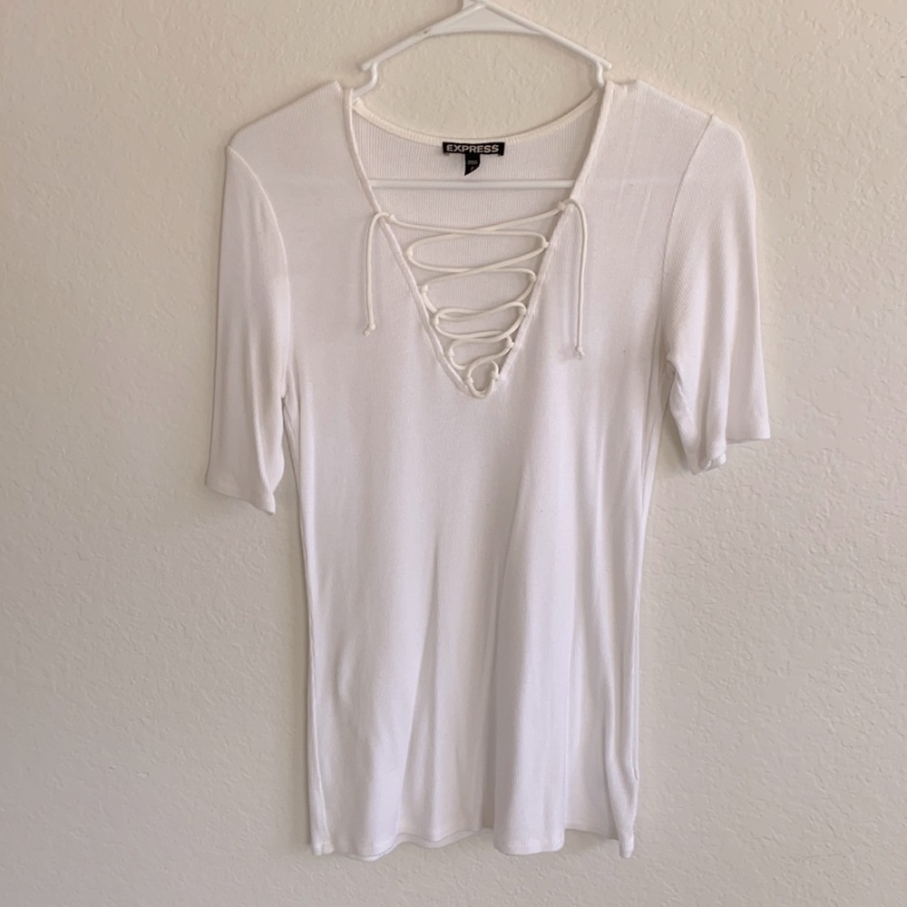 White ribbed fitted Express top